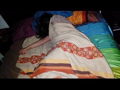 ❤️ Stiefzoon die zijn jonge stiefmoeder berispt terwijl ze slaapt. ️ Harde porno at porn nl.hentaivost.ru ❌️ ❌️❤